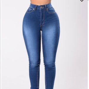 Fashion nova jeans